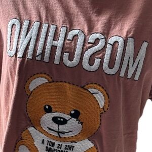 🐻 Moschino Teddy Bear T-Shirt – Dusty Rose Pink